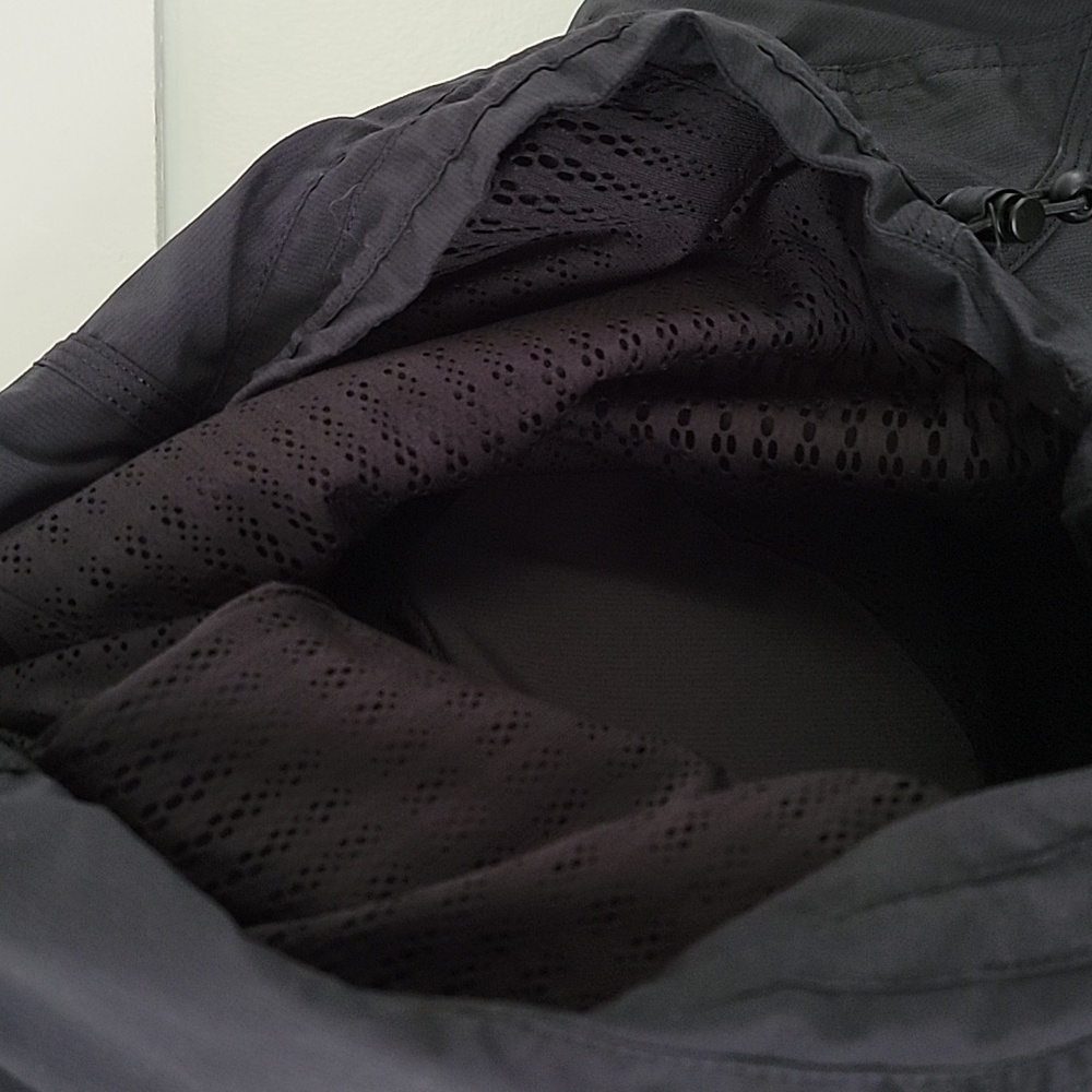 Lululemon Jacket - Picture 2 of 5